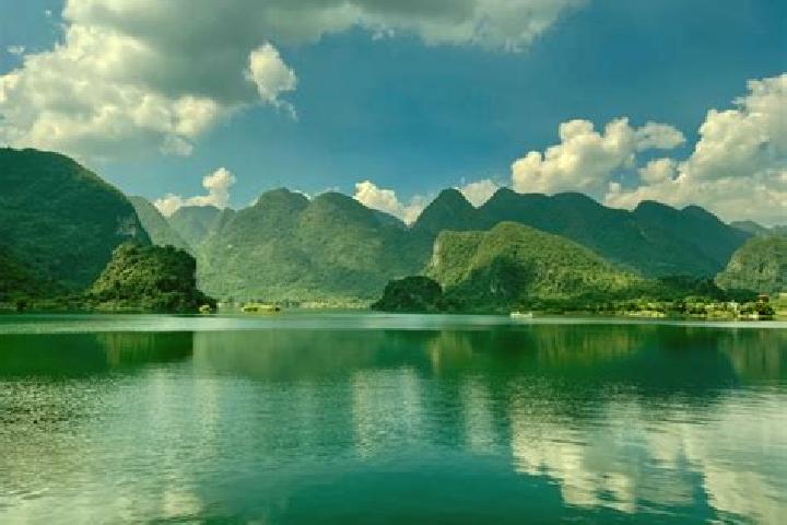 Piper, 37 — Escort in Fushui, China