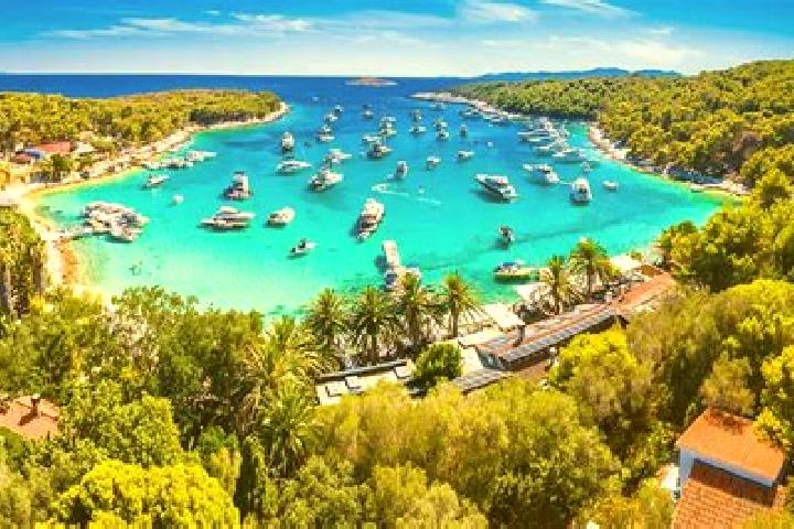 Piper, 37 — Escort in Hvar, Croatia