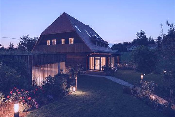 Piper, 37 — Escort in Sankt Josef (Weststeiermark), Austria
