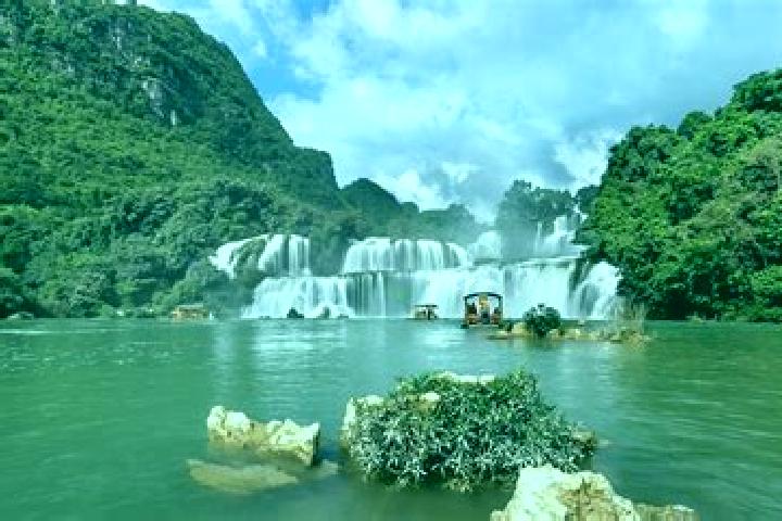 Piper, 37 — Escort in Viengxay, Laos