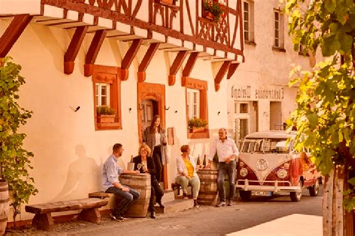 Piper, 37 — Escort in Zeltingen-Rachtig, Germany