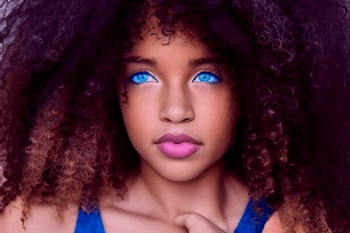Piper, 38, a black blue-eyed ebony companion based in Jaglot. Offering Striptease, Domination, Massage. Available for incall and outcall, day and evening dates.