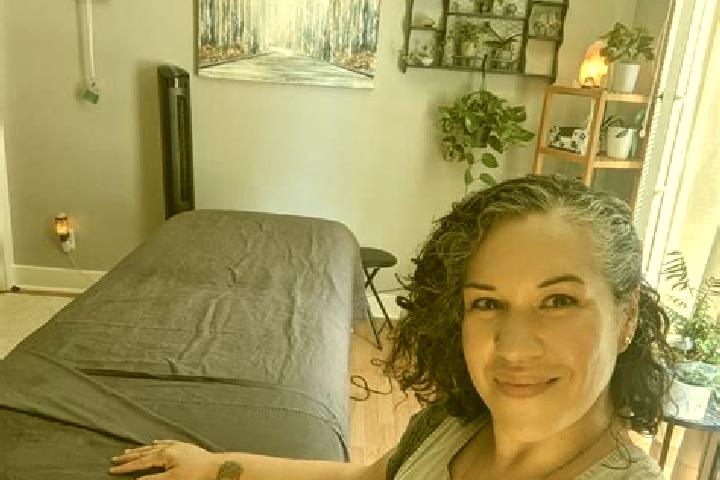 Piper, 38, a black dark-eyed latina companion based in Barrio Guadalupe. Offering Prostate Massage, Erotic Massage, A-Level, Tantra. Available for incall and...