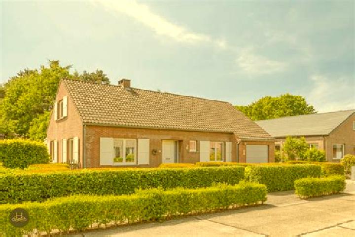 Piper, 38 — Escort in Begijnendijk, Belgium