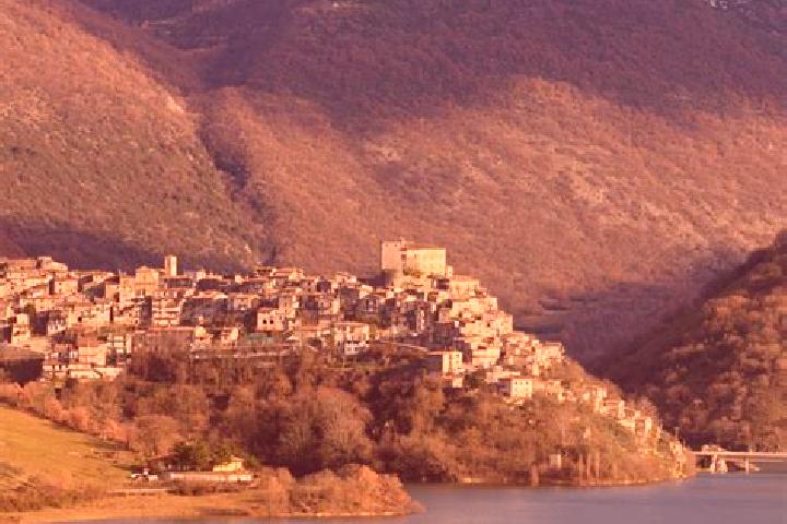 Piper, 38 — Escort in Castel di Tora, Italy
