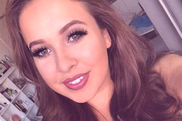 Piper, 39, a brunette dark-eyed slavic companion based in Grafenschachen. Offering Striptease, Party Girl, A-Level, Duos, Prostate Massage. Available for inc...