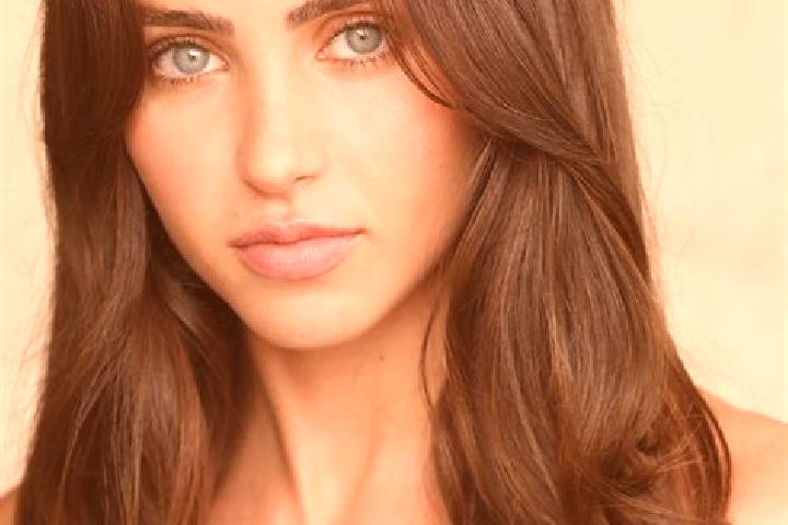 Quinn, 20, a brunette brown-eyed caribbean companion based in Valganna. Offering OWO, Roleplay, Domination. Available for incall and outcall, overnight booki...