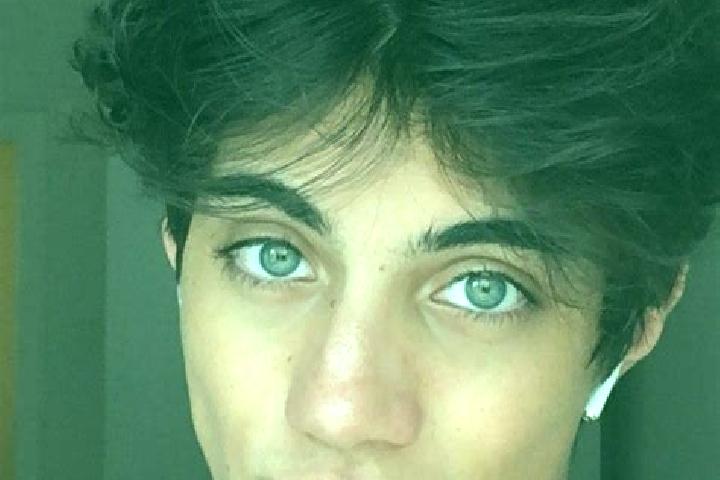 Quinn, 20, a chestnut blue-eyed caucasian companion based in Ignacio Lopez Rayon (Coyota Primera Manzana). Offering Duos, OWO, Roleplay, Party Girl. Availabl...
