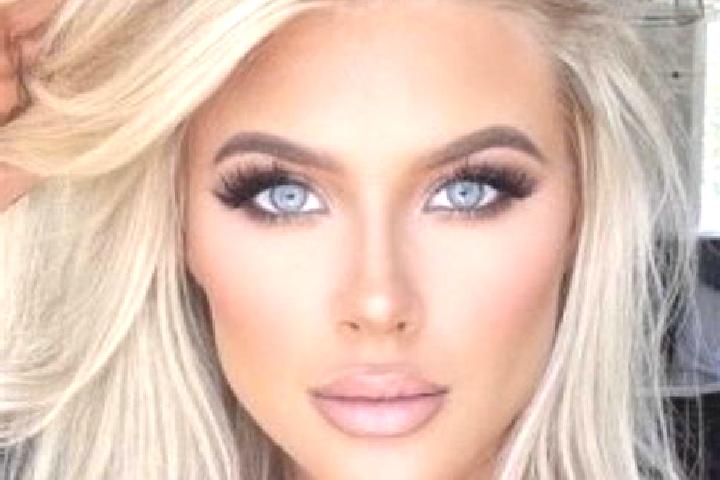 Quinn, 20, a platinum blonde grey-eyed mixed companion based in La Calerilla. Offering GFE, Overnight, Domination, Tantra, Couples. Available for incall and ...