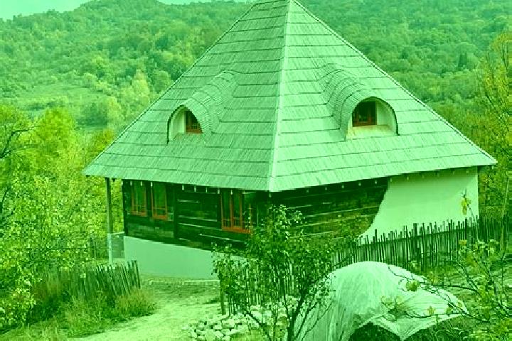 Quinn, 20 — Escort in Magura Ilvei, Romania