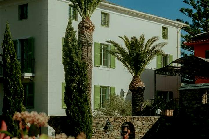 Quinn, 20 — Escort in San-Martino-di-Lota, France