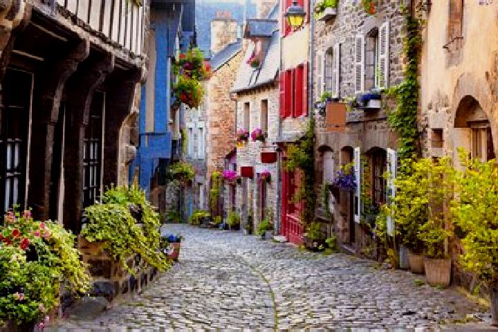 Quinn, 20 — Escort in Tuffe, France