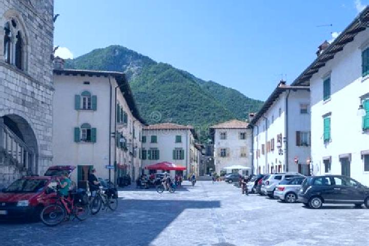 Quinn, 20 — Escort in Venzone, Italy