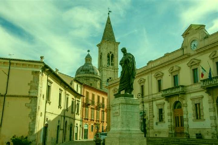 Quinn, 20 — Escort in Villa Santa Lucia degli Abruzzi, Italy