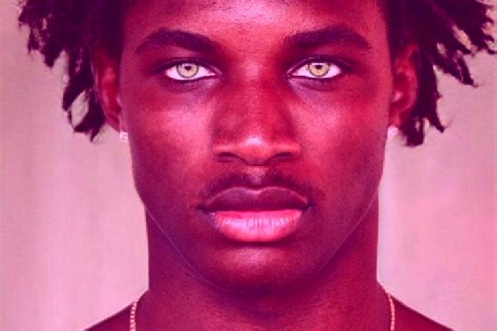Quinn, 21, a black green-eyed mixed companion based in Shirochanka. Offering BDSM, Overnight, A-Level, 69. Available for incall and outcall, day and evening ...
