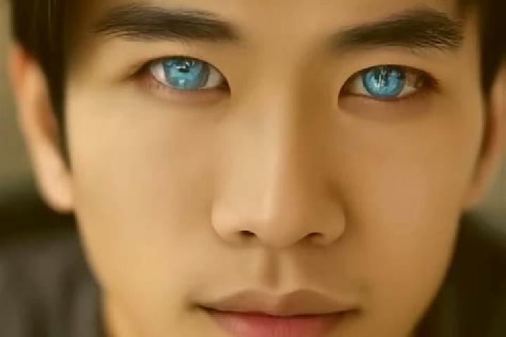 Quinn, 21, a brunette blue-eyed asian companion based in Primbee. Offering Dinner Date, Roleplay, BDSM. Available for incall and outcall, day and evening dates.