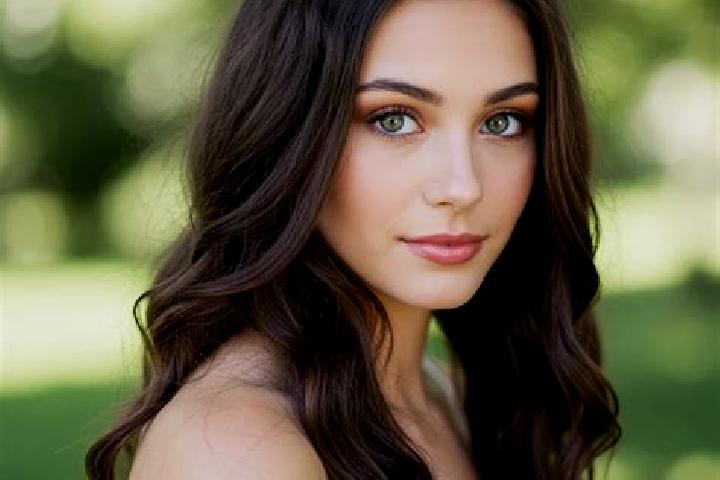 Quinn, 21, a brunette hazel-eyed mixed companion based in Raioi. Offering OWO, Prostate Massage, Duos, Party Girl. Available for incall and outcall, day and ...