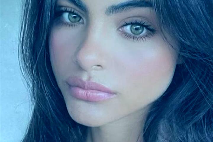 Quinn, 21, a chestnut green-eyed indian companion based in Argelaguer. Offering Travel Companion, Dinner Date. Available for incall and outcall, day and even...