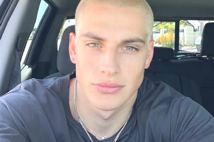 Quinn, 21, a dark blonde grey-eyed slavic companion based in Goldendale. Offering OWO, 69, BDSM, A-Level. Available for incall and outcall, overnight booking...