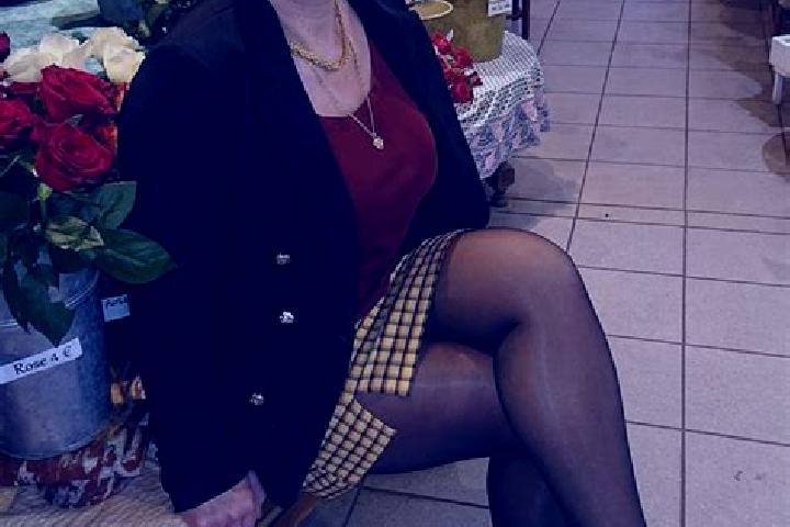 Quinn, 21 — Escort in Bas-en-Basset, France