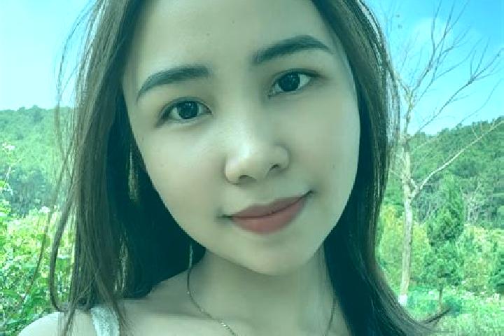 Quinn, 21 — Escort in Duyen Hai, Vietnam