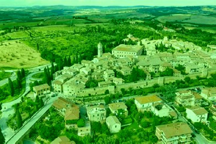 Quinn, 21 — Escort in San Quirico in Collina, Italy
