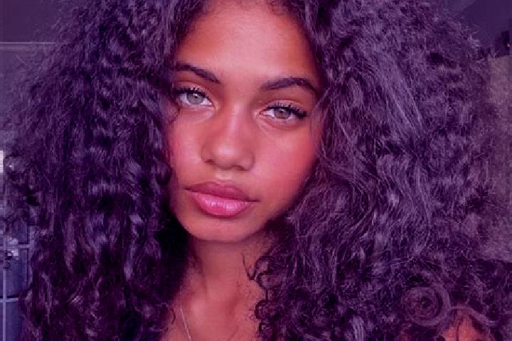 Quinn, 22, a auburn blue-eyed ebony companion based in Luther. Offering Travel Companion, 69, Domination, Erotic Massage, Tantra. Available for incall and ou...
