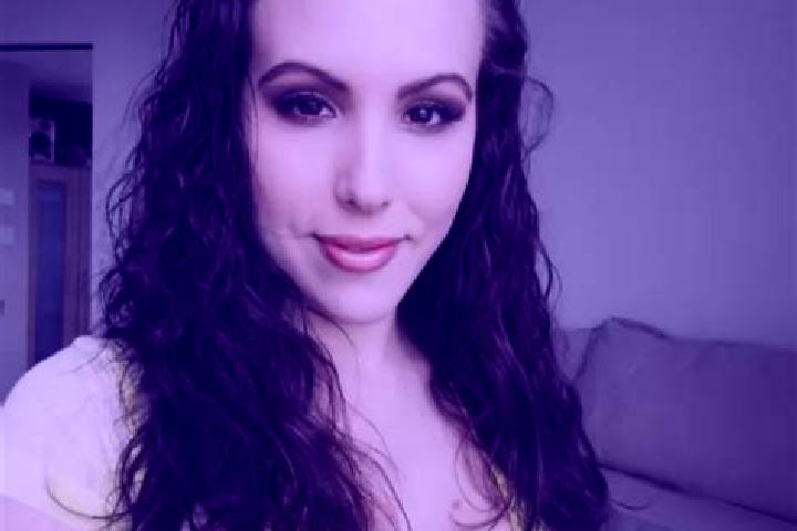 Quinn, 22, a black dark-eyed latina companion based in Bukit Ho Swee Estate. Offering Couples, CIM, Girlfriend Experience, 69. Available for incall and outca...