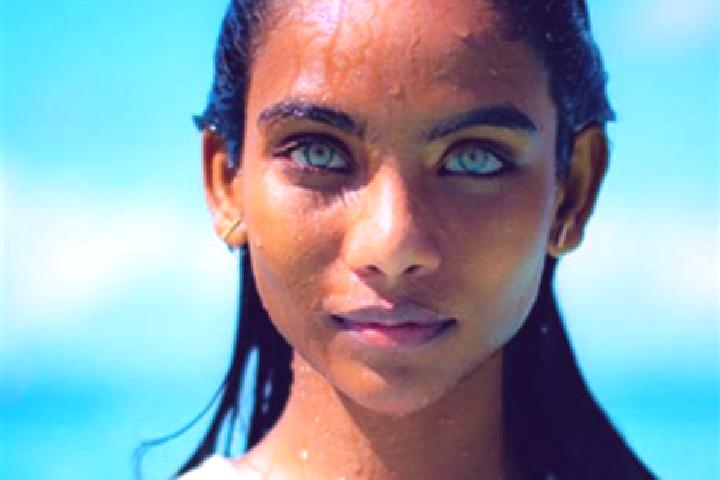 Quinn, 22, a chestnut blue-eyed indian companion based in Samarra . Offering Striptease, CIM, GFE, Tantra. Available for incall and outcall, day and evening ...
