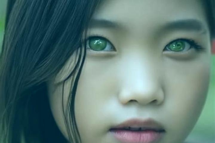 Quinn, 22, a chestnut green-eyed asian companion based in Arosa. Offering GFE, 69, Dinner Date, Overnight. Available for incall and outcall, overnight bookin...