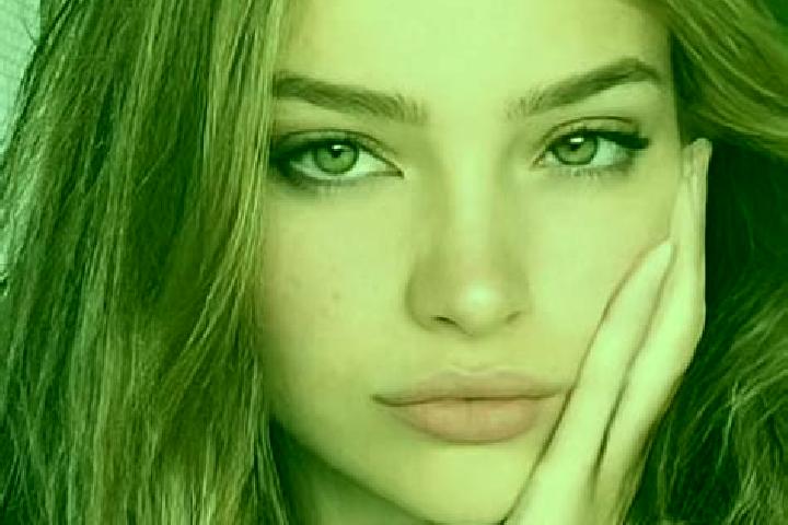 Quinn, 22, a dark blonde hazel-eyed caucasian companion based in Iberia. Offering Party Girl, Deep French Kissing, Roleplay. Available for incall and outcall...