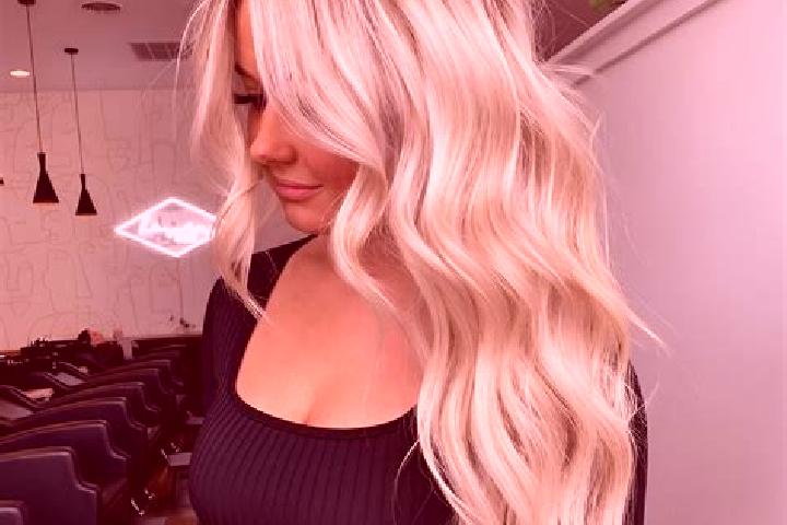 Quinn, 22, a platinum blonde grey-eyed ebony companion based in Oblesevo. Offering Girlfriend Experience, Erotic Massage, 69. Available for incall and outcal...