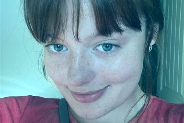 Quinn, 22, a red green-eyed caucasian companion based in Kleinostheim. Offering BDSM, Travel Companion, Prostate Massage, Couples. Available for incall and o...