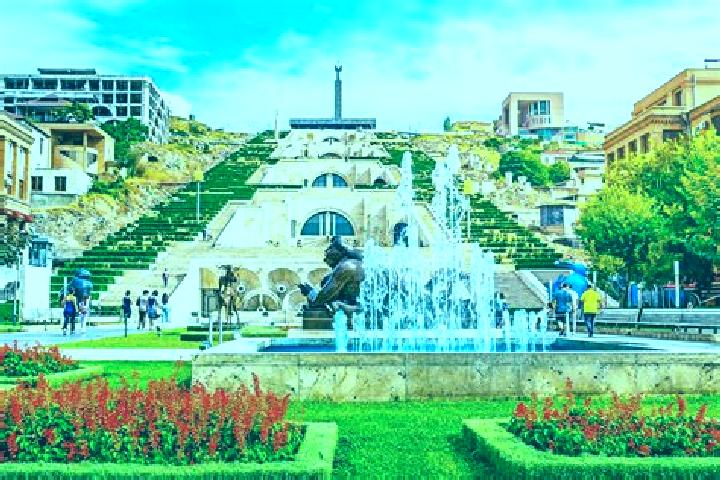Quinn, 22 — Escort in Ajapnyak, Armenia