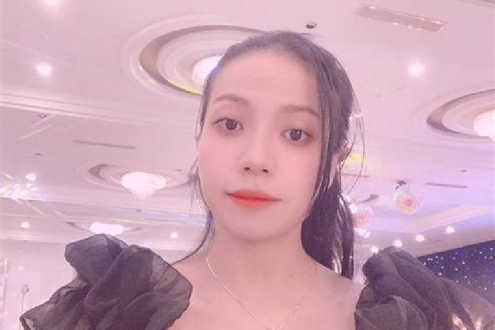 Quinn, 22 — Escort in Can GJuoc, Vietnam