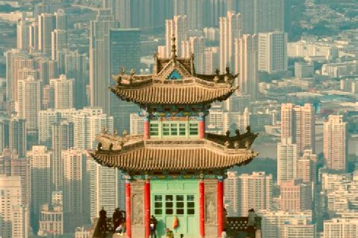 Quinn, 22 — Escort in Lanshan, China