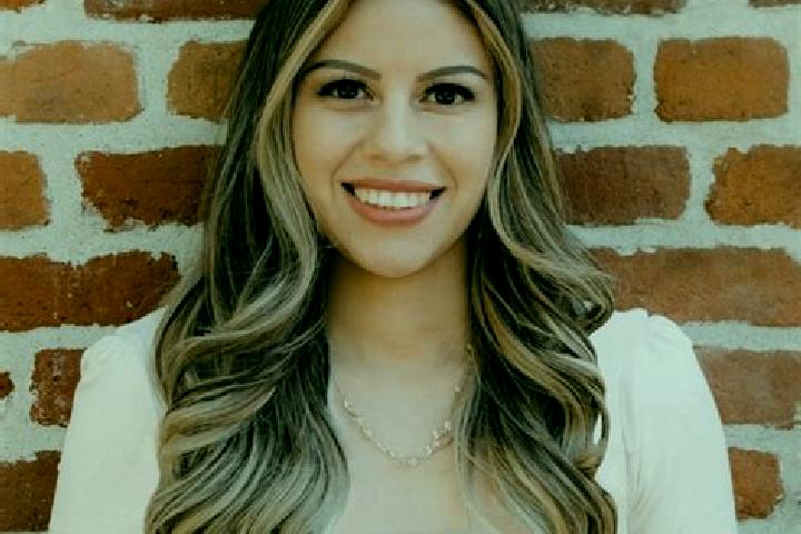 Quinn, 22 — Escort in Modena Park, United States
