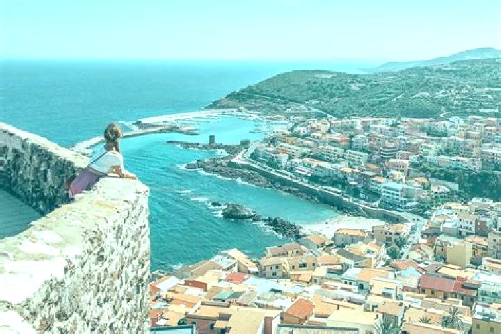 Quinn, 22 — Escort in Ortueri, Italy