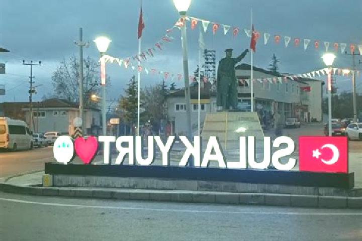 Quinn, 22 — Escort in Sulakyurt, Turkey