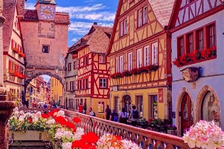 Quinn, 22 — Escort in Trabitz, Germany