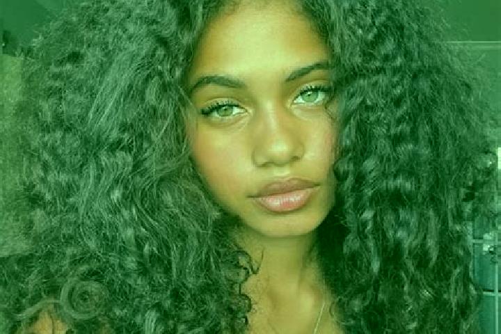 Quinn, 23, a auburn blue-eyed ebony companion based in Bagan Datuk. Offering Overnight, Party Girl, Fetish. Available for incall and outcall, overnight booki...