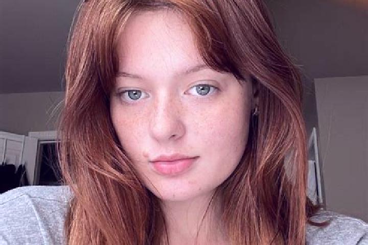 Quinn, 23, a auburn brown-eyed caucasian companion based in Moganshan. Offering CIM, Tantra. Available for incall and outcall, day and evening dates.