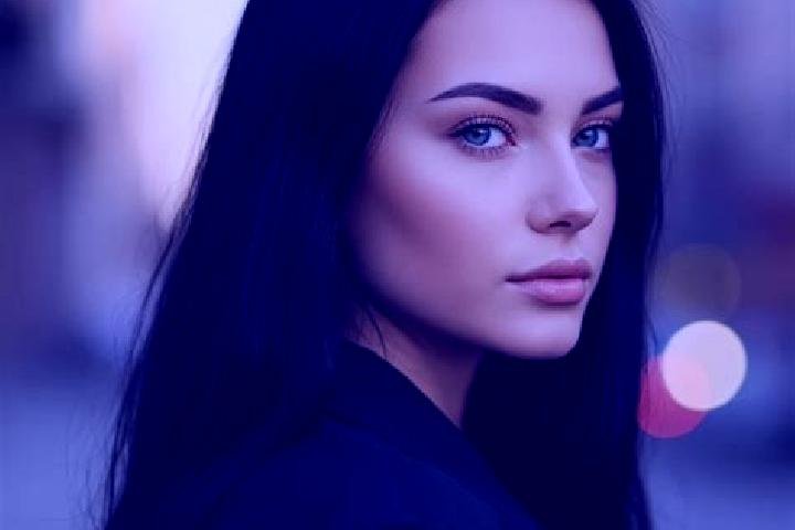 Quinn, 23, a black blue-eyed latina companion based in Vaale. Offering OWO, 69, Massage. Available for incall and outcall, day and evening dates.