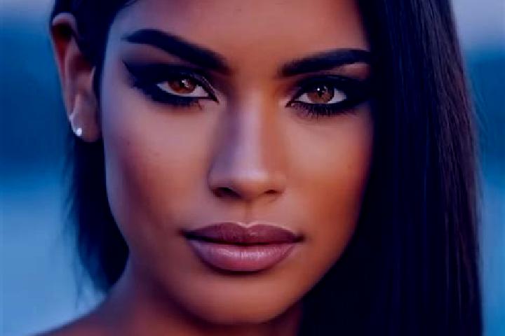 Quinn, 23, a dark blonde amber-eyed latina companion based in Maishi. Offering GFE, Travel Companion, Girlfriend Experience, A-Level. Available for incall an...