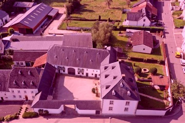 Quinn, 23 — Escort in Platen, Luxembourg