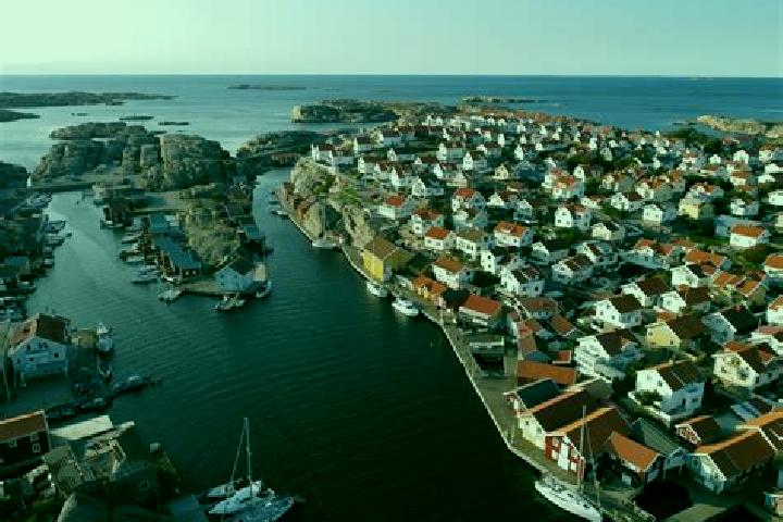 Quinn, 23 — Escort in Smoegen, Sweden