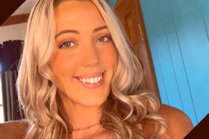 Quinn, 23 — Escort in Wytheville, United States