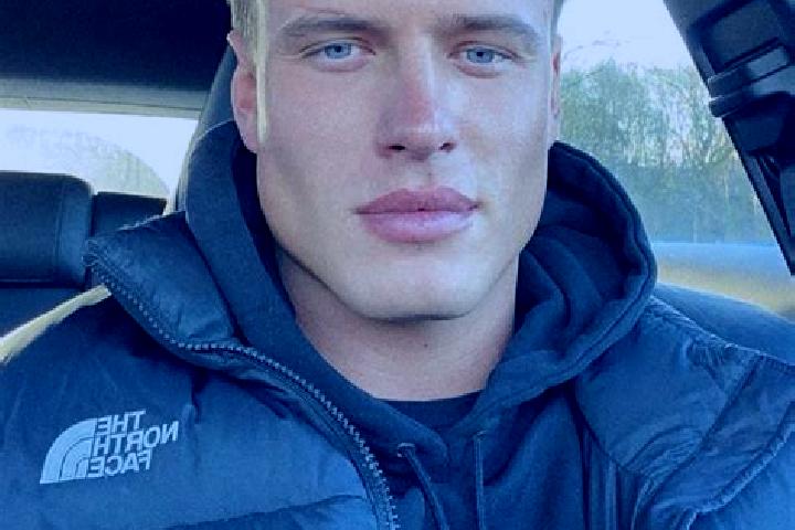 Quinn, 24, a black dark-eyed slavic companion based in Gblaleu. Offering GFE, Fetish, Deep French Kissing, Erotic Massage, Prostate Massage. Available for in...