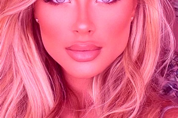 Quinn, 24, a blonde blue-eyed latina companion based in Yillarca. Offering Domination, Prostate Massage, 69, Striptease, Dinner Date. Available for incall an...