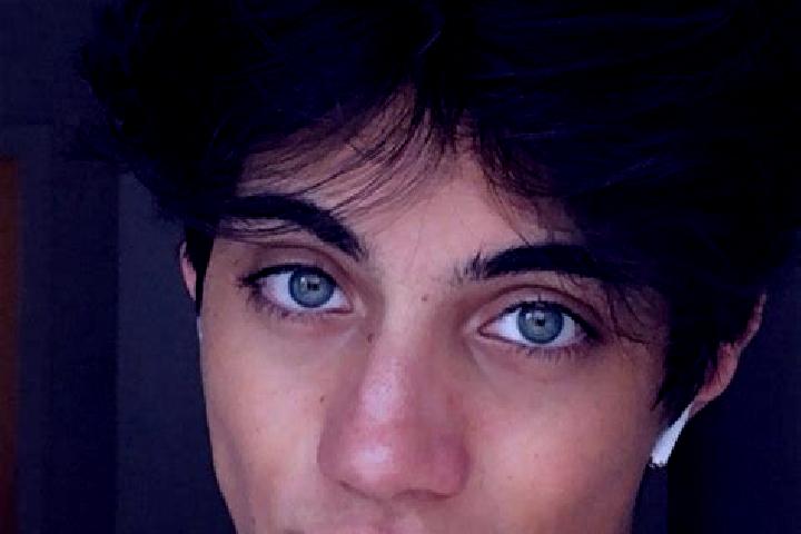Quinn, 24, a chestnut grey-eyed caucasian companion based in Notre-Dame du Mont. Offering Overnight, Travel Companion, BDSM, Roleplay, Massage. Available for...
